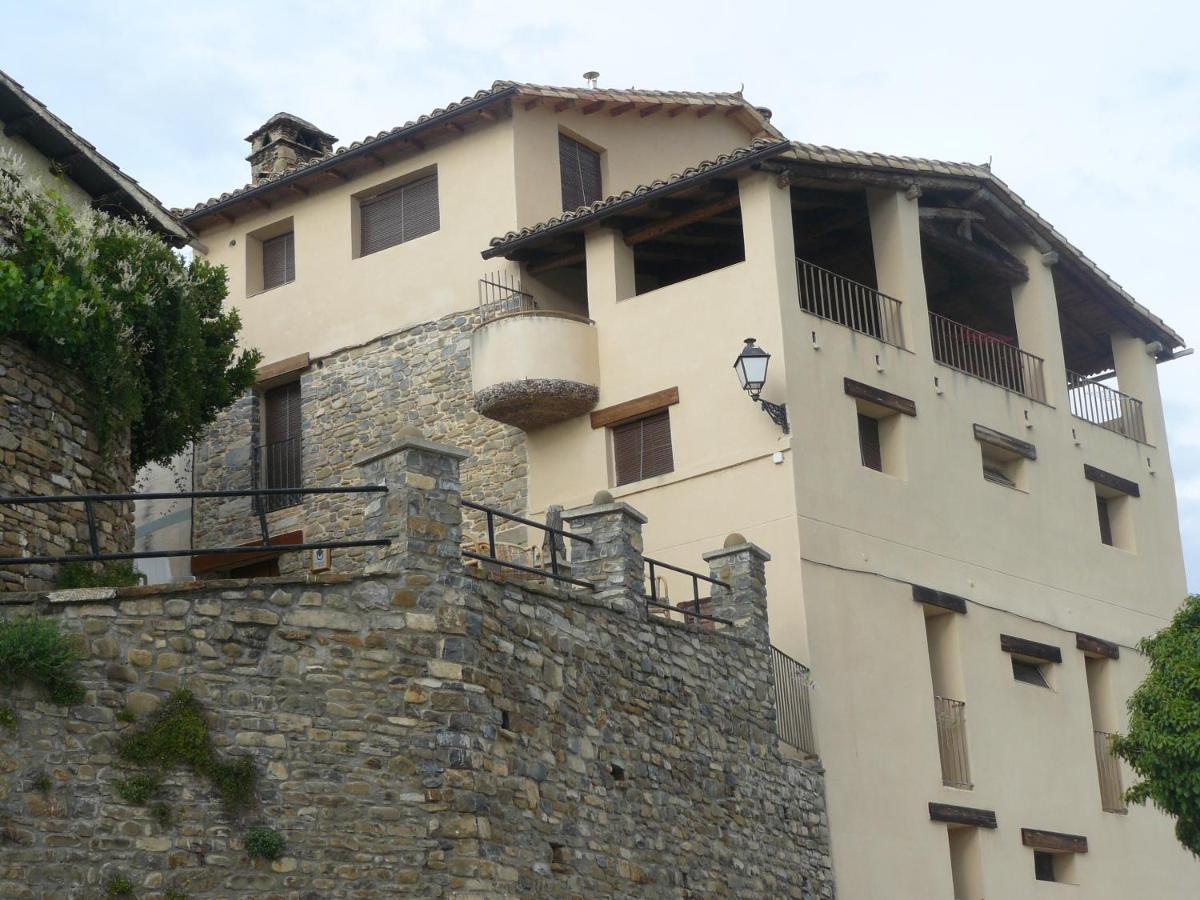 Casa Campo, Casa Rural Entre Jaca Y Anso Biniés Eksteriør billede